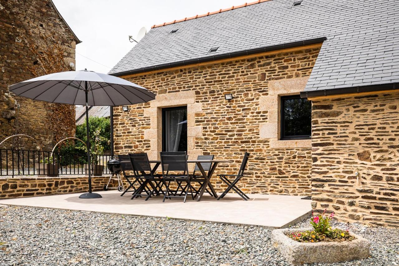 Les prairies du Mont -La vallée Saint Pierre Sougéal Extérieur photo